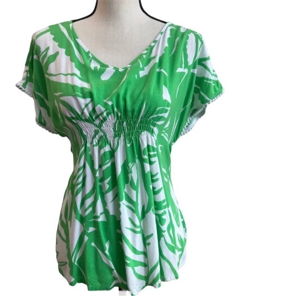 Lilly Pulitzer Green and White tropical kids Top